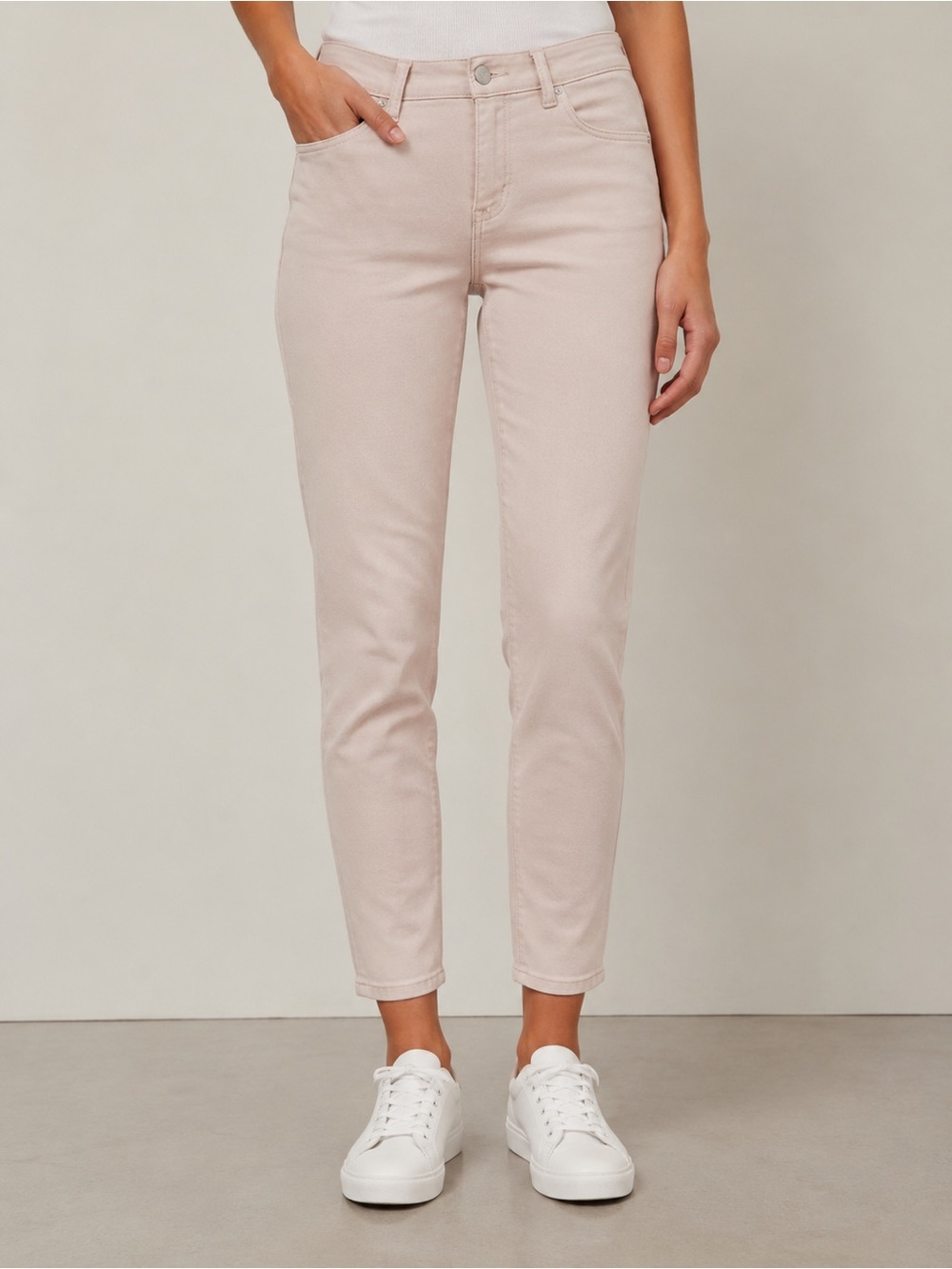 High-Rise Jeans in Soft Blush